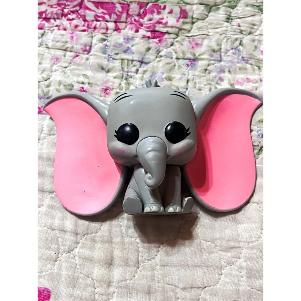 Funko Pop Disney Baby Dumbo #513 Hot Topic Exclusive Vinyl Figure Elephant 2019